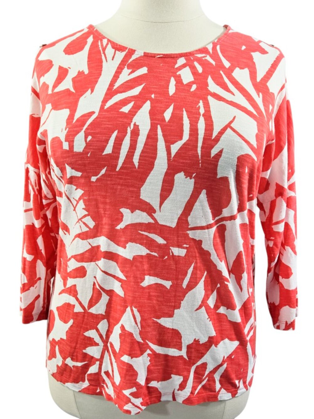 Chico's Red Pink White Abstract Floral Slub Knit Cutout Shoulder Top Beachy - Picture 1 of 9